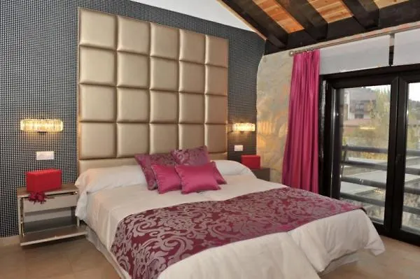 Hotel El Balcon Del Canon Ucero